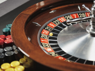 3 Hochschulball Bochum Fynn Dortona Web 014