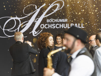 4 Hochschulball Bochum Fynn Dortona Web 014