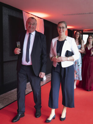 5 Hochschulball Bochum Fynn Dortona Web 100