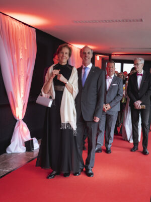 5 Hochschulball Bochum Fynn Dortona Web 107